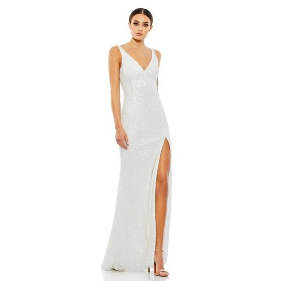 Mac Duggal Sequined Sleeveless V-Neck Side Slit Gown Ivory Womens Size 14 - Picture 1 of 8
